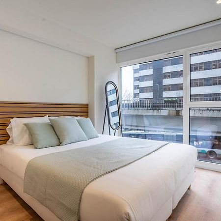 Trindade Bliss: 1Br W/ Free Parking By Lovelystay Порту Екстер'єр фото
